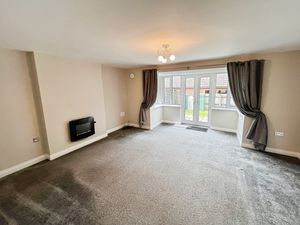 Lounge- click for photo gallery